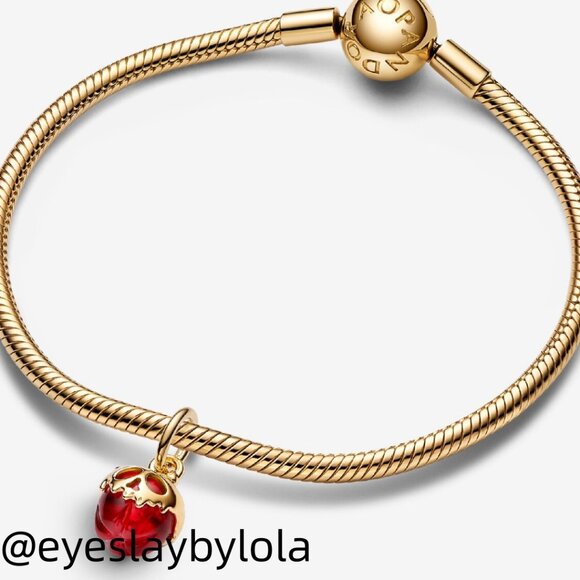 Pandora Disney Villains Evil Queen Apple Dangle Charm - Picture 5 of 5